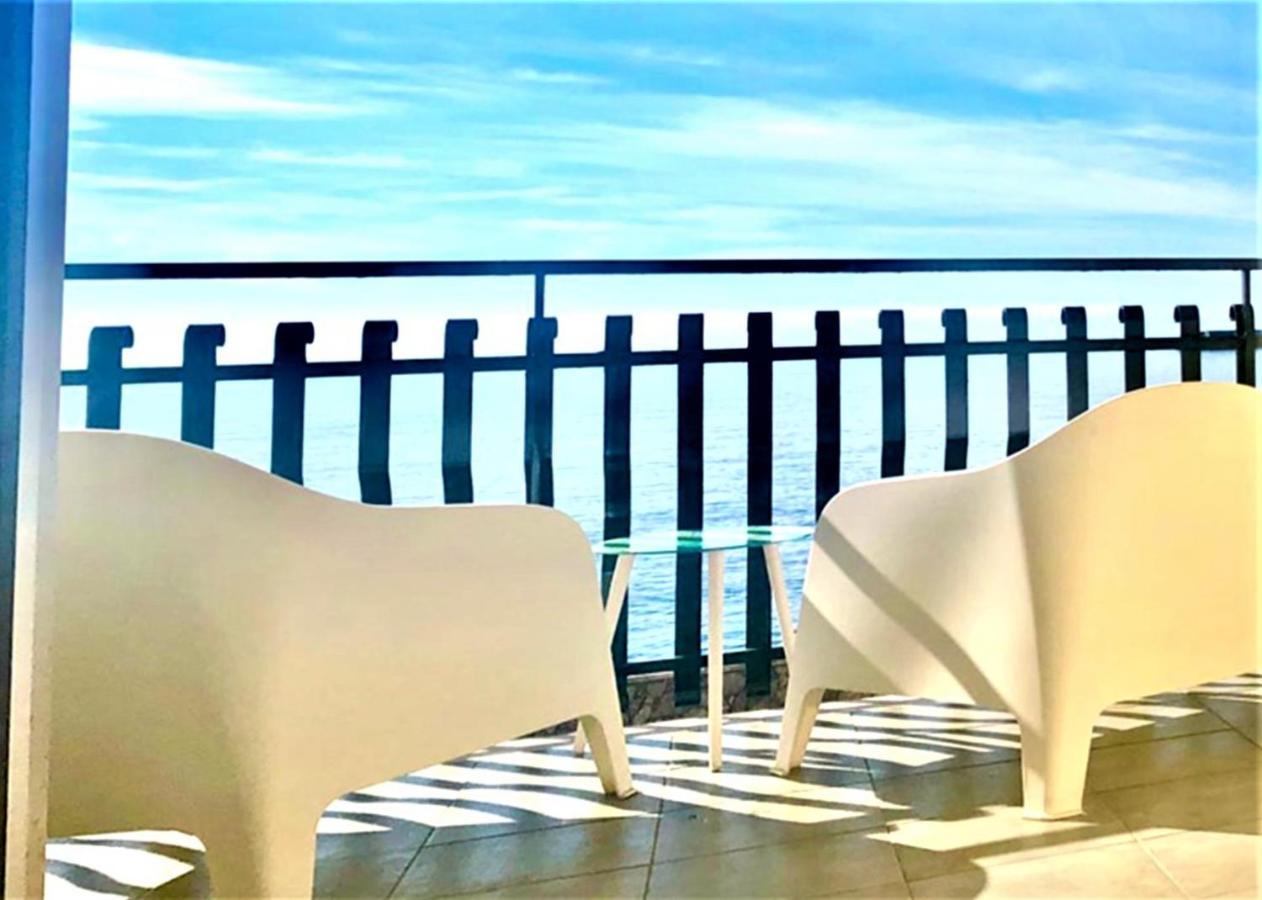Vacanzenaxos - Casa Frontemare Apartment Джардини Наксос Екстериор снимка
